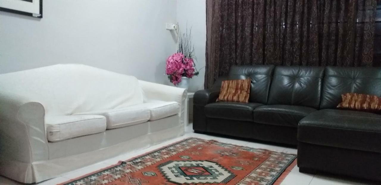 AsSalam Homestay Seri Iskandar Luaran gambar