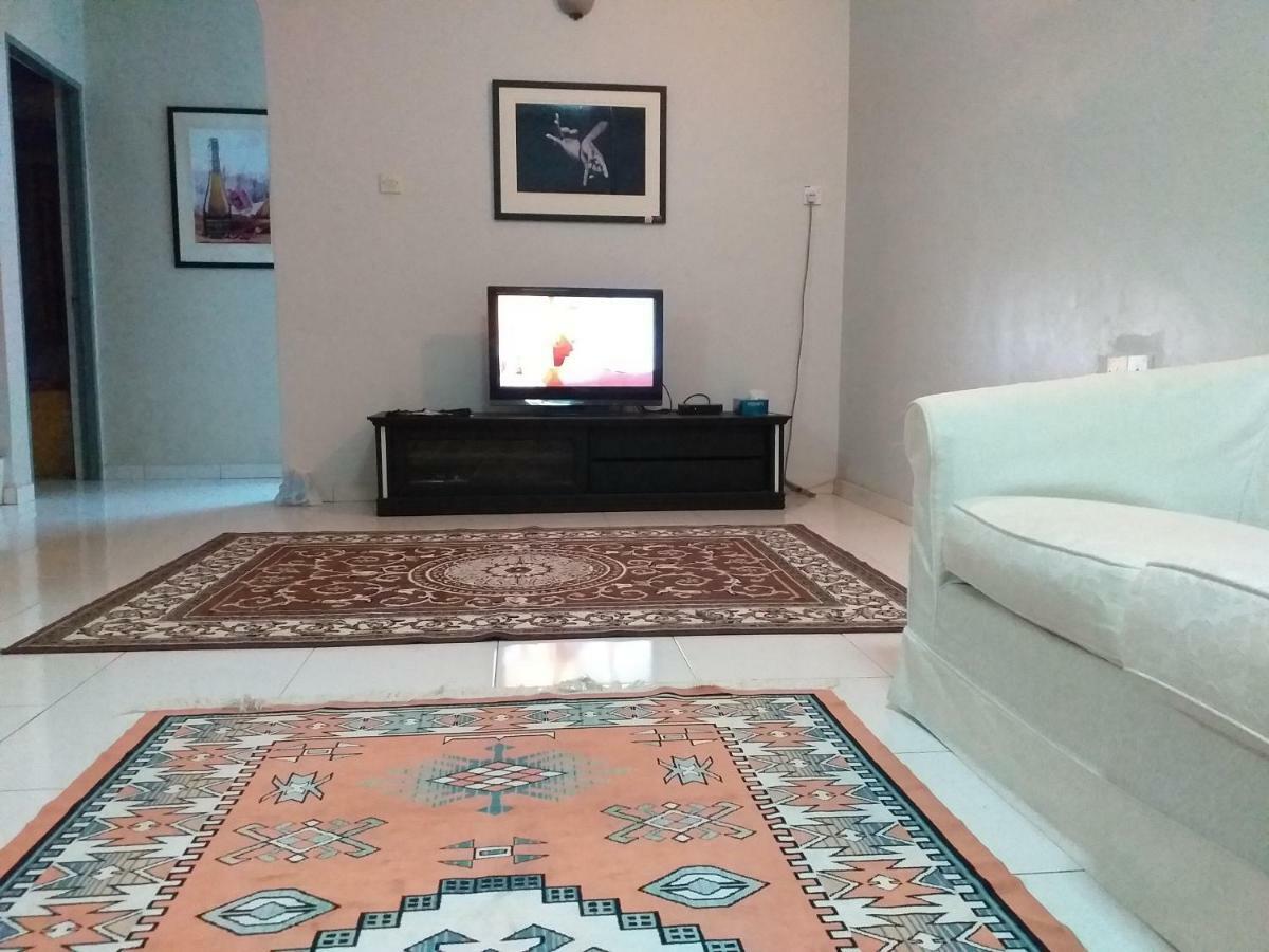 AsSalam Homestay Seri Iskandar Luaran gambar